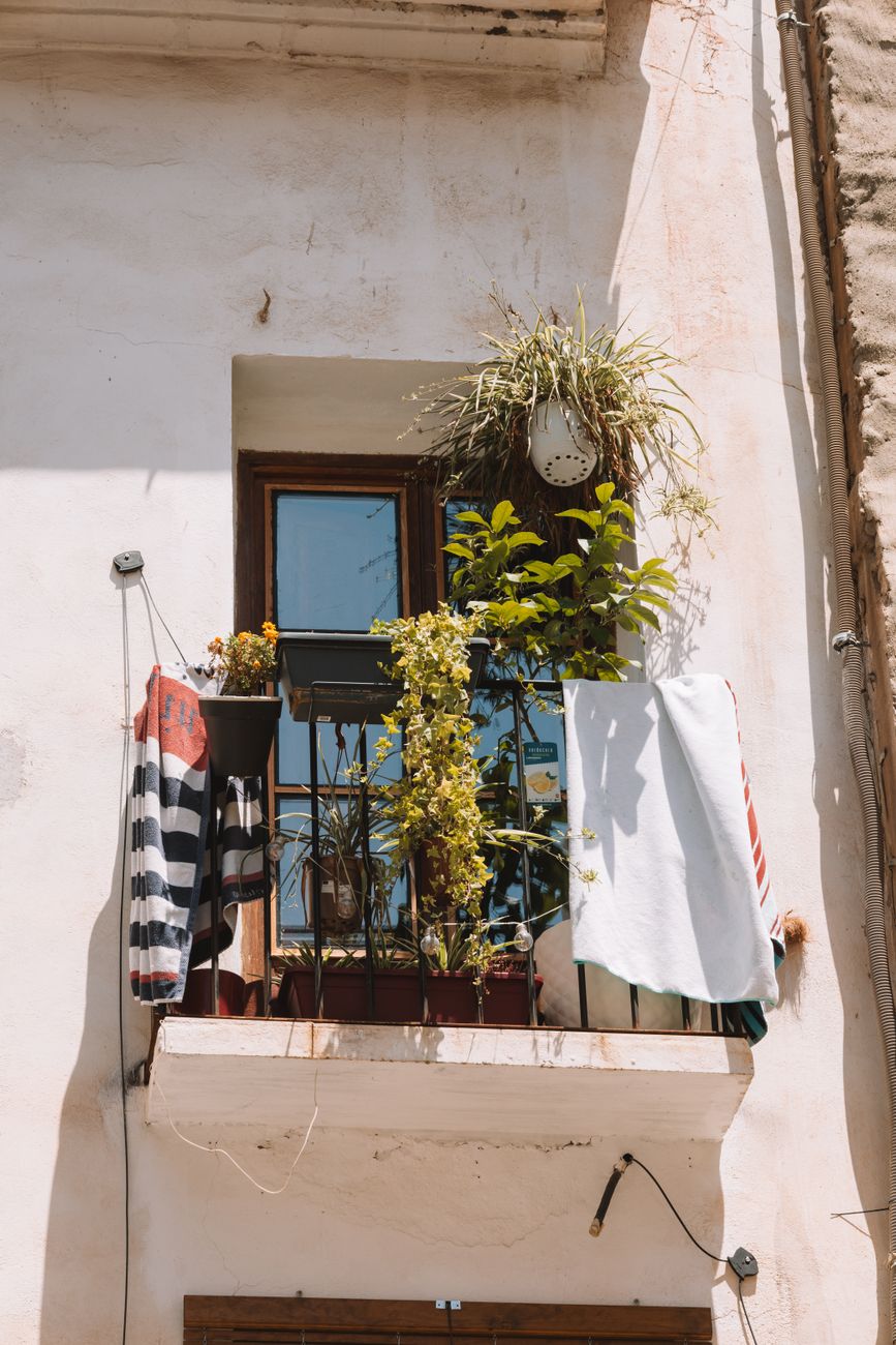 small balcony decor ideas