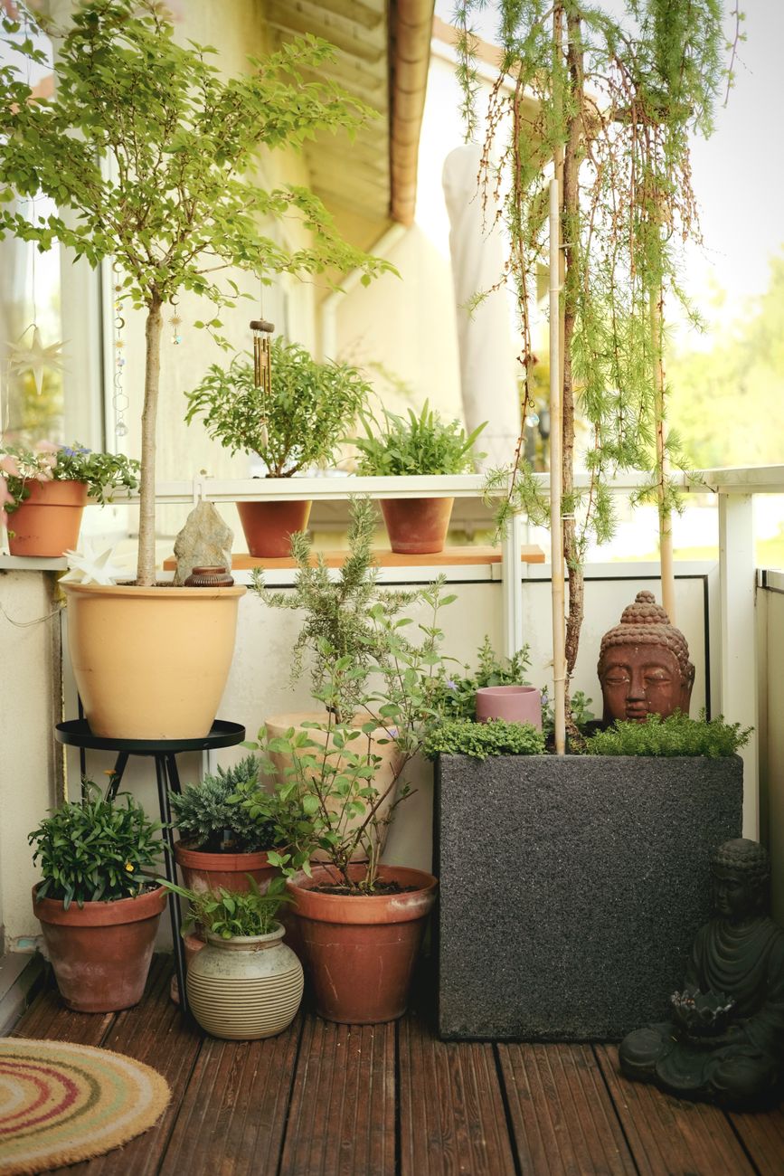 small balcony decor ideas